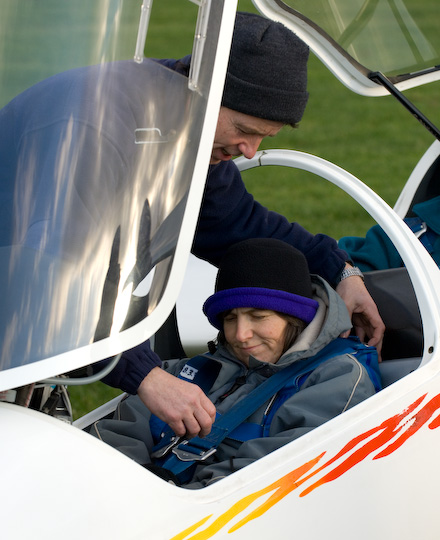 straps, tight and secure